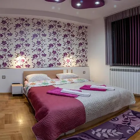 станчевата къща Pensjonat 3*